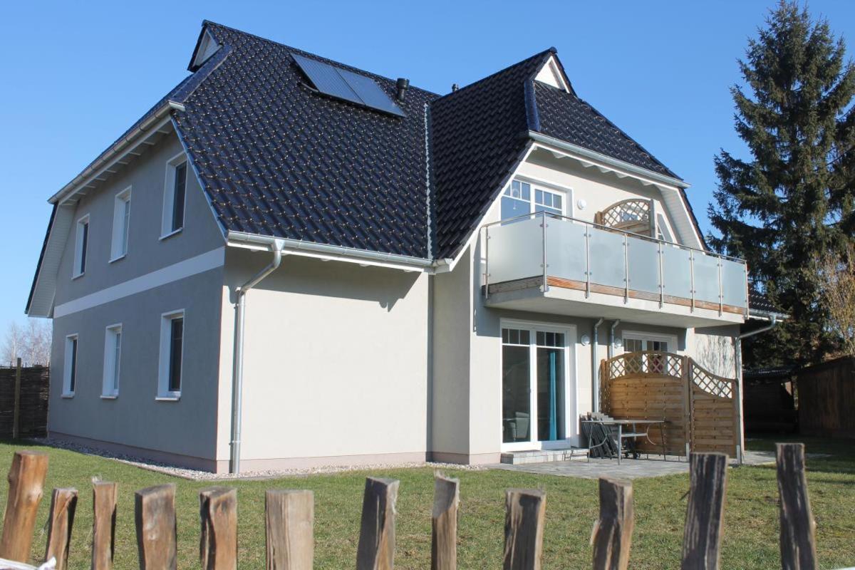 Ferienwohnung Van Der Holm Born Dış mekan fotoğraf